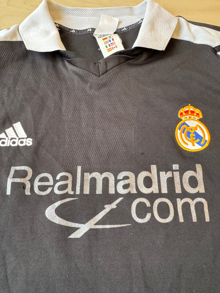 Real Madrid 2001 Zidane #5 Away Shirt - M
