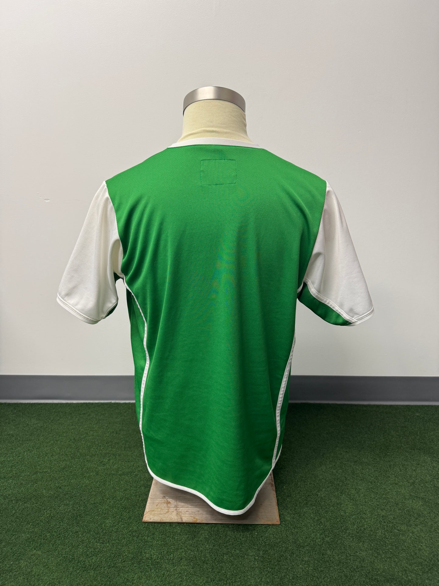 Hibernian (Hibs) 2002 Home - L