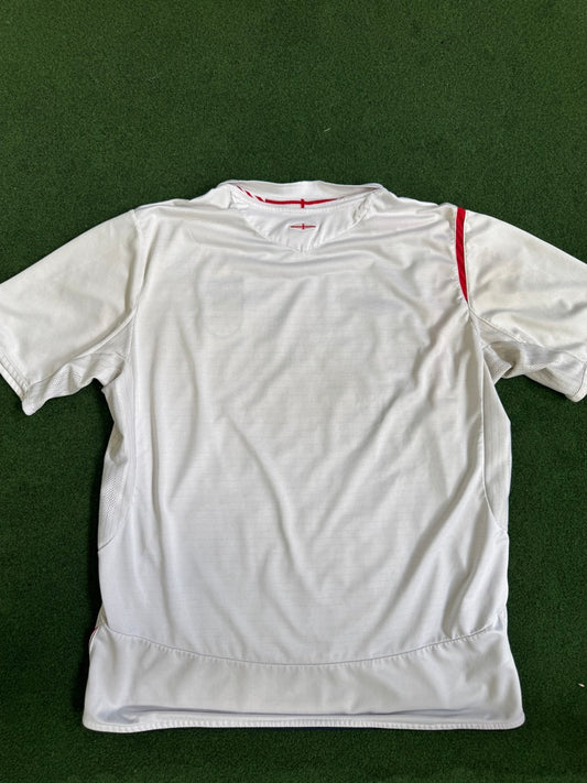 England 2005/06 Home Shirt | Retro Screamers