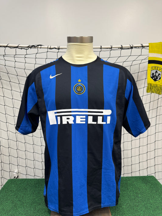 Inter Milan 2005/06 Adriano #10 Home | Retro Screamers