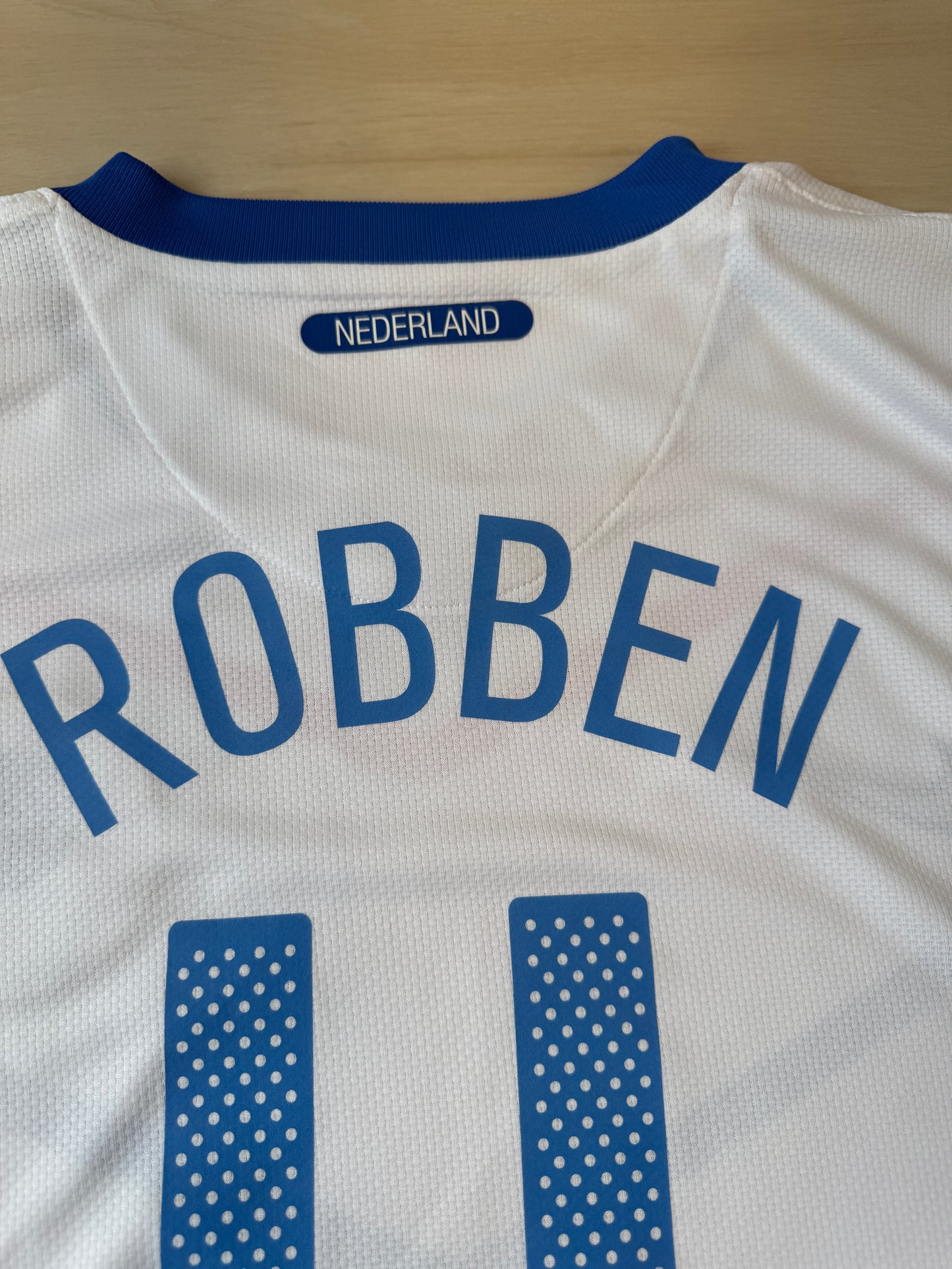 Netherlands 2010 Robben #11 Away Shirt w/ Patches - XXL