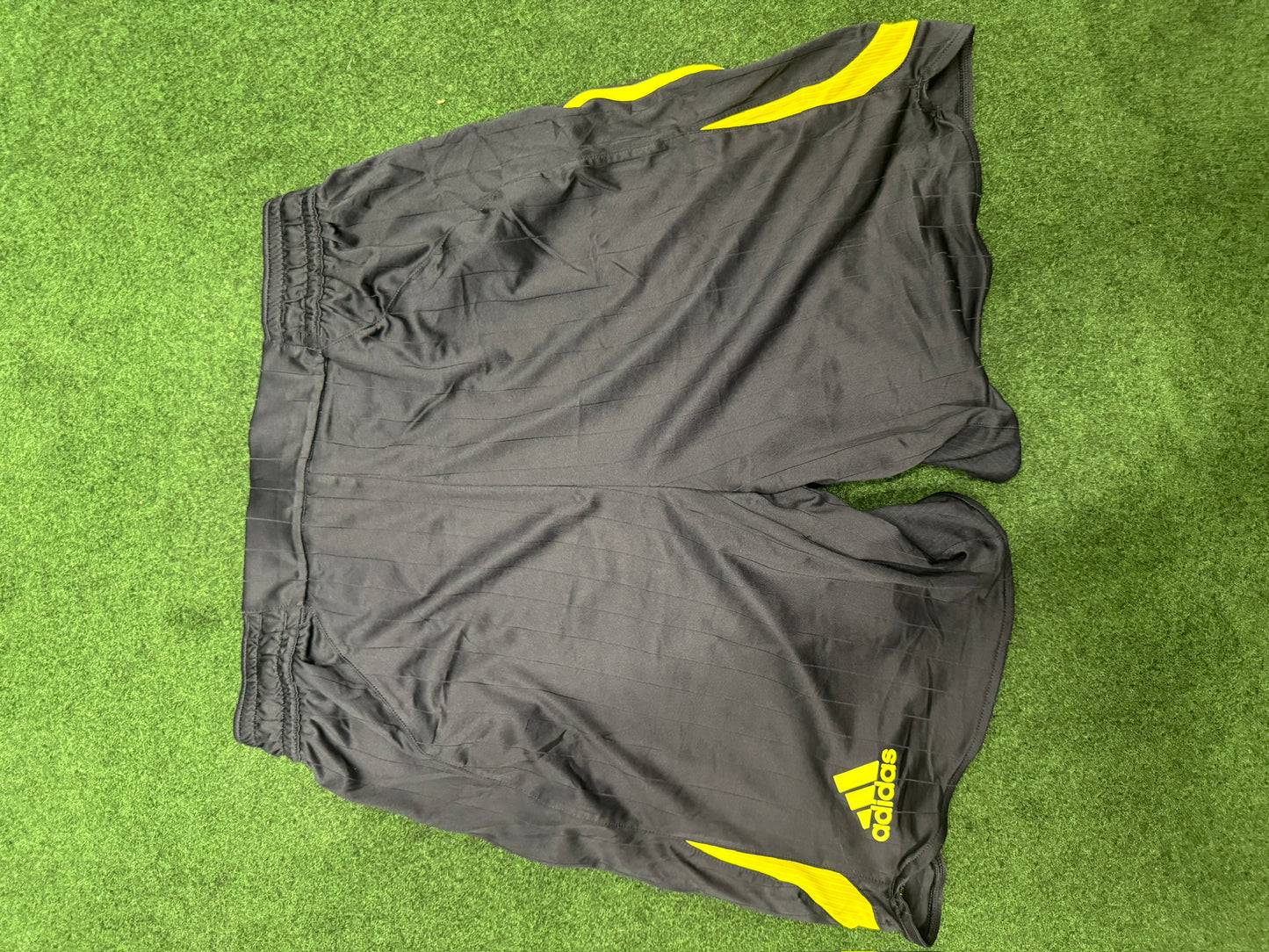 Columbus Crew 2006 Matchworn Shorts #7 Away - L