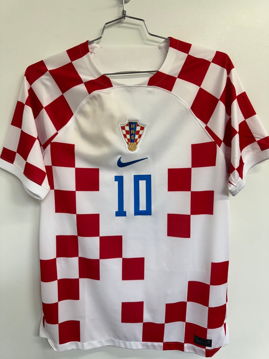 Croatia 2022/23 Luka Modric #10 Home Shirt | Retro Screamers