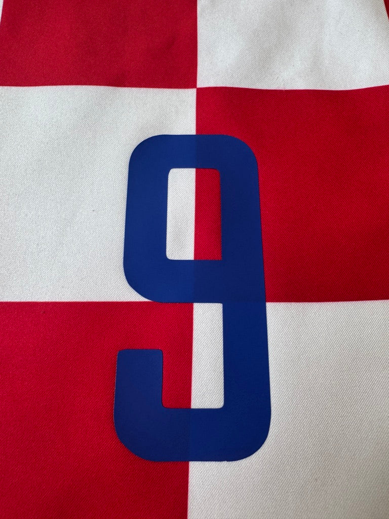 Croatia 2002 Suker #9 Home Shirt - L