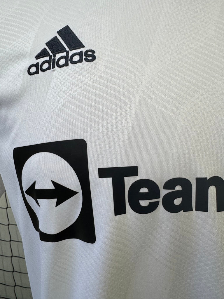 Manchester United 2022 Away - M