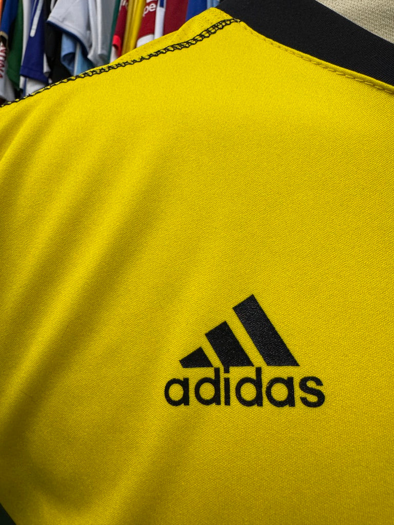 Columbus Crew 2000s Tee - YXL