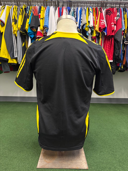 Columbus Crew 2004/06 Away Shirt | Retro Screamers