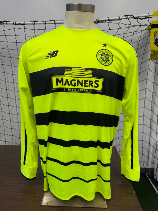 Celtic 2015 3rd Shirt - XXL