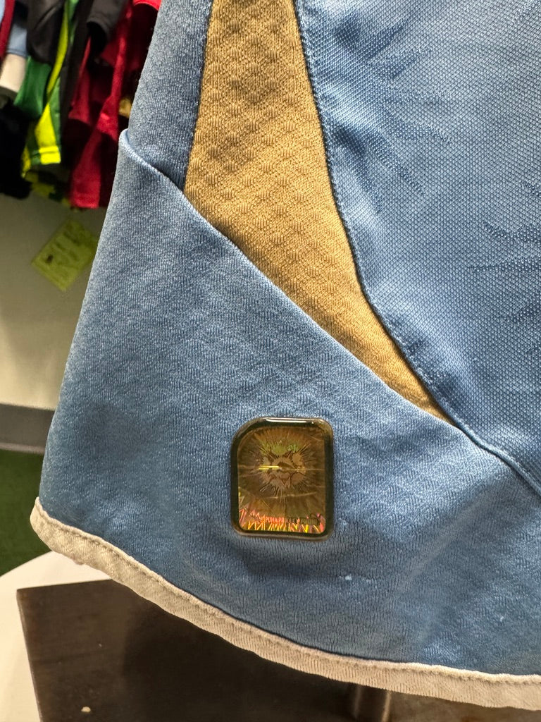 Uruguay 2010 Home - L