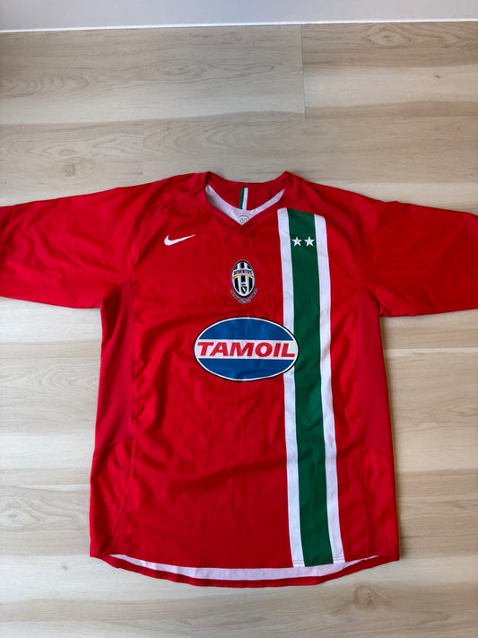 Juventus 2005 Away Shirt - M