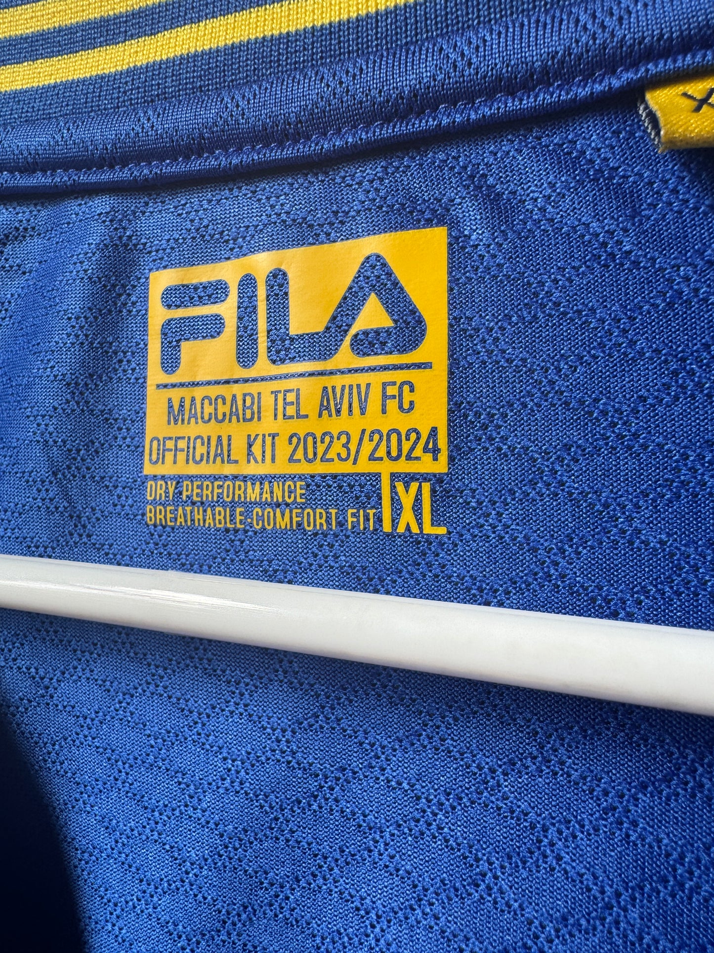 Maccabi Tel Aviv 2023 Away Shirt - XL