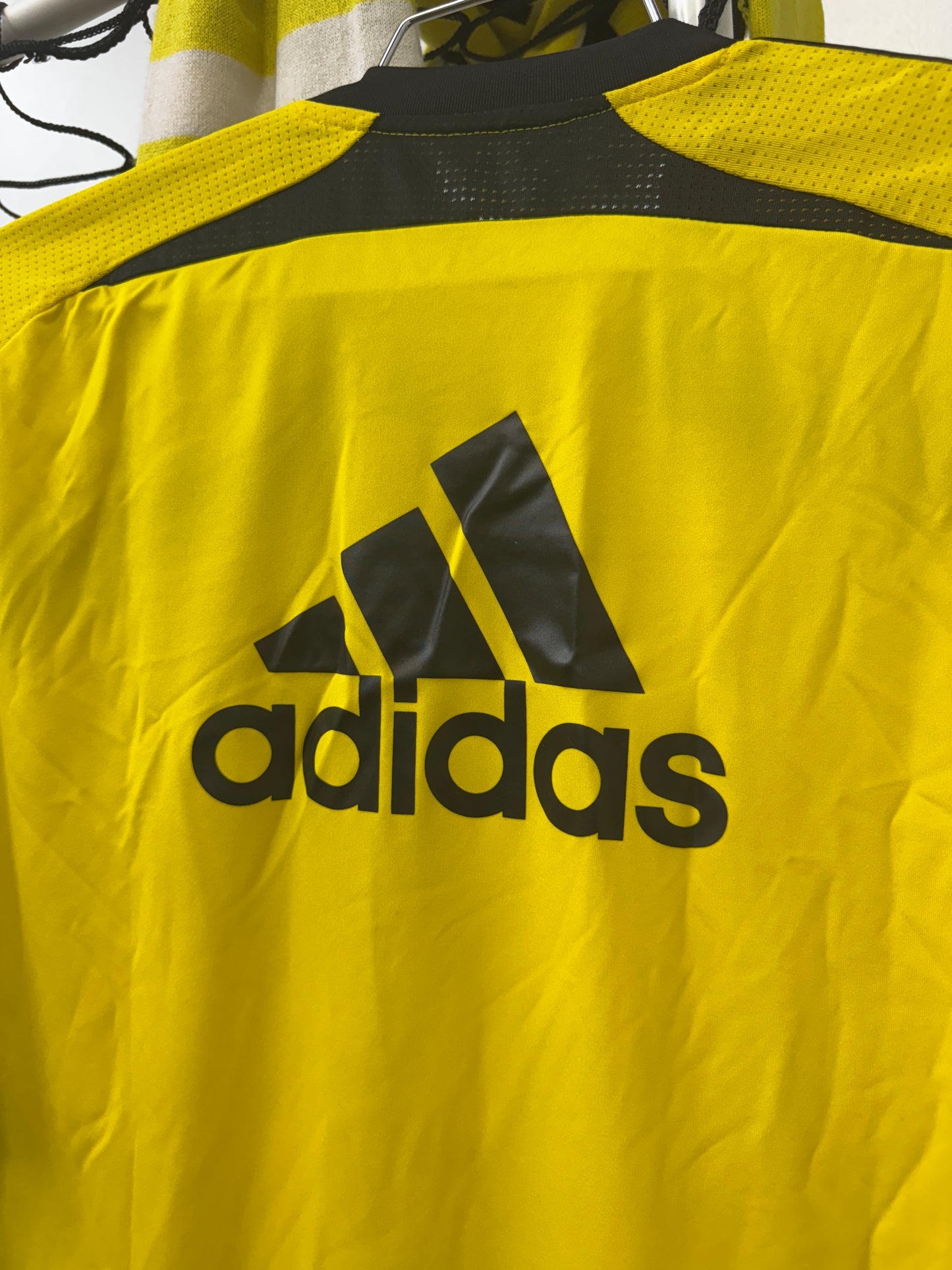 Columbus Crew 2010 Training BNWT - L