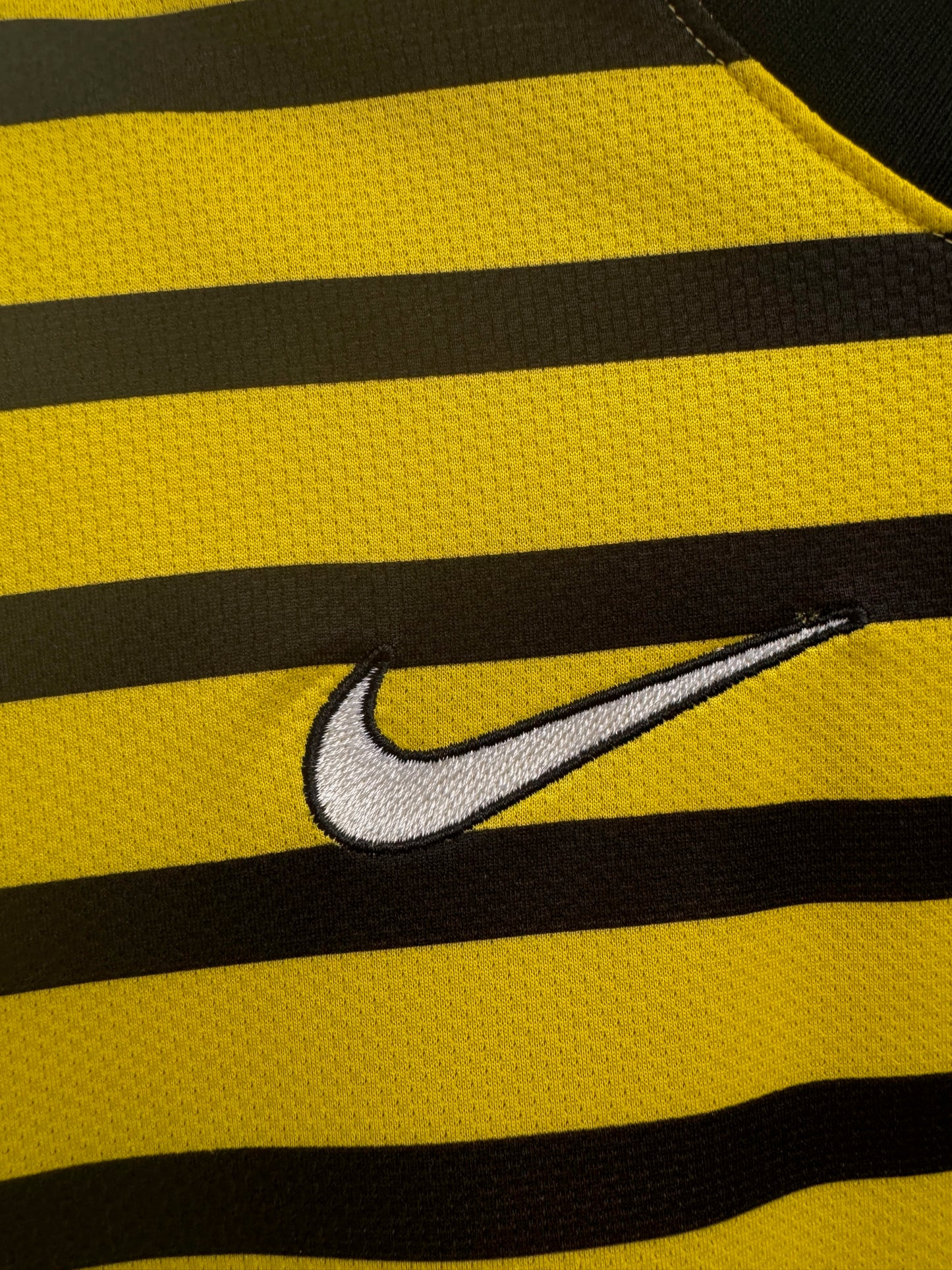 Celtic 2020 Away Shirt - L