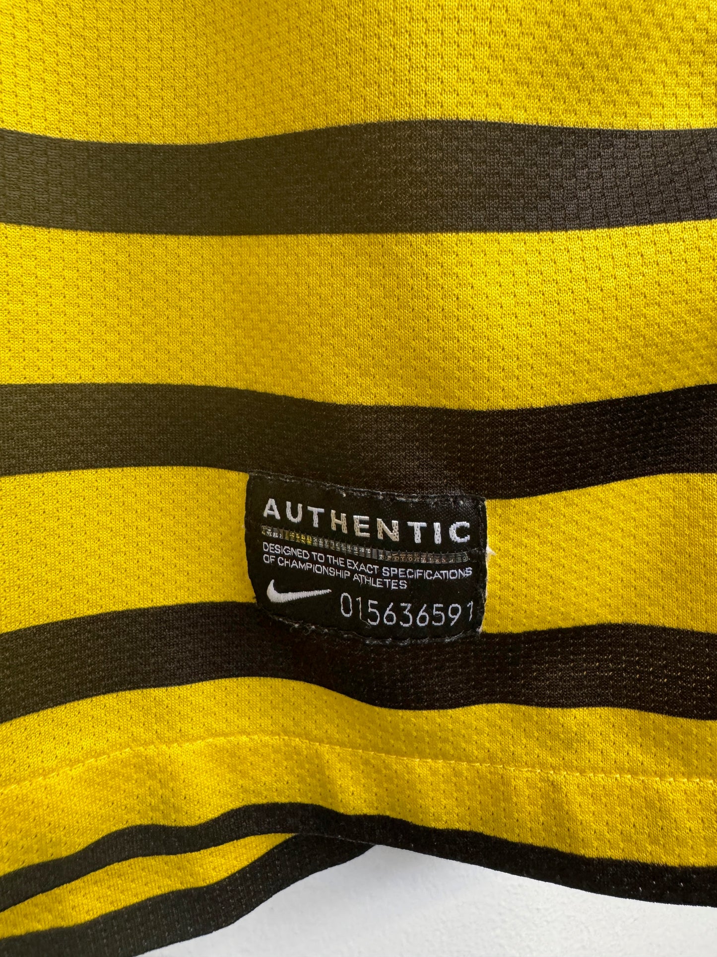 Celtic 2020 Away Shirt - L
