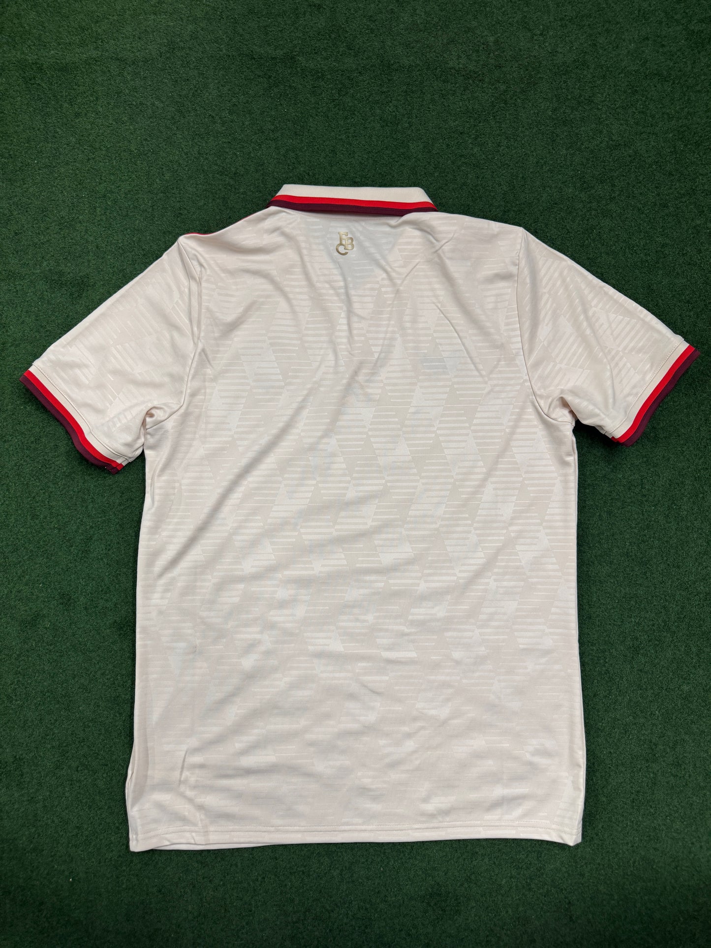 Bayern Munich 2024 Away Shirt - L