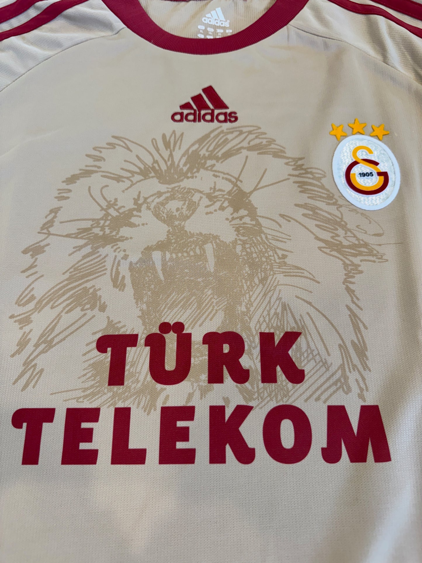 Galatasaray 2010 Away Shirt - XL