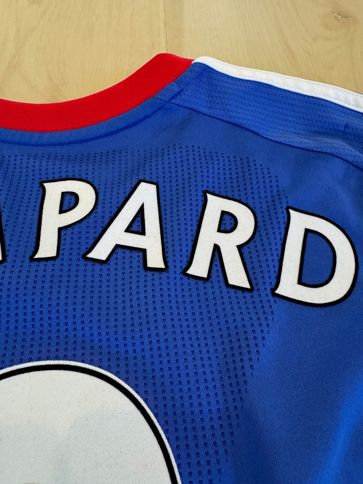 Chelsea 2010 Lampard #11 Home Shirt w/ Patches - L