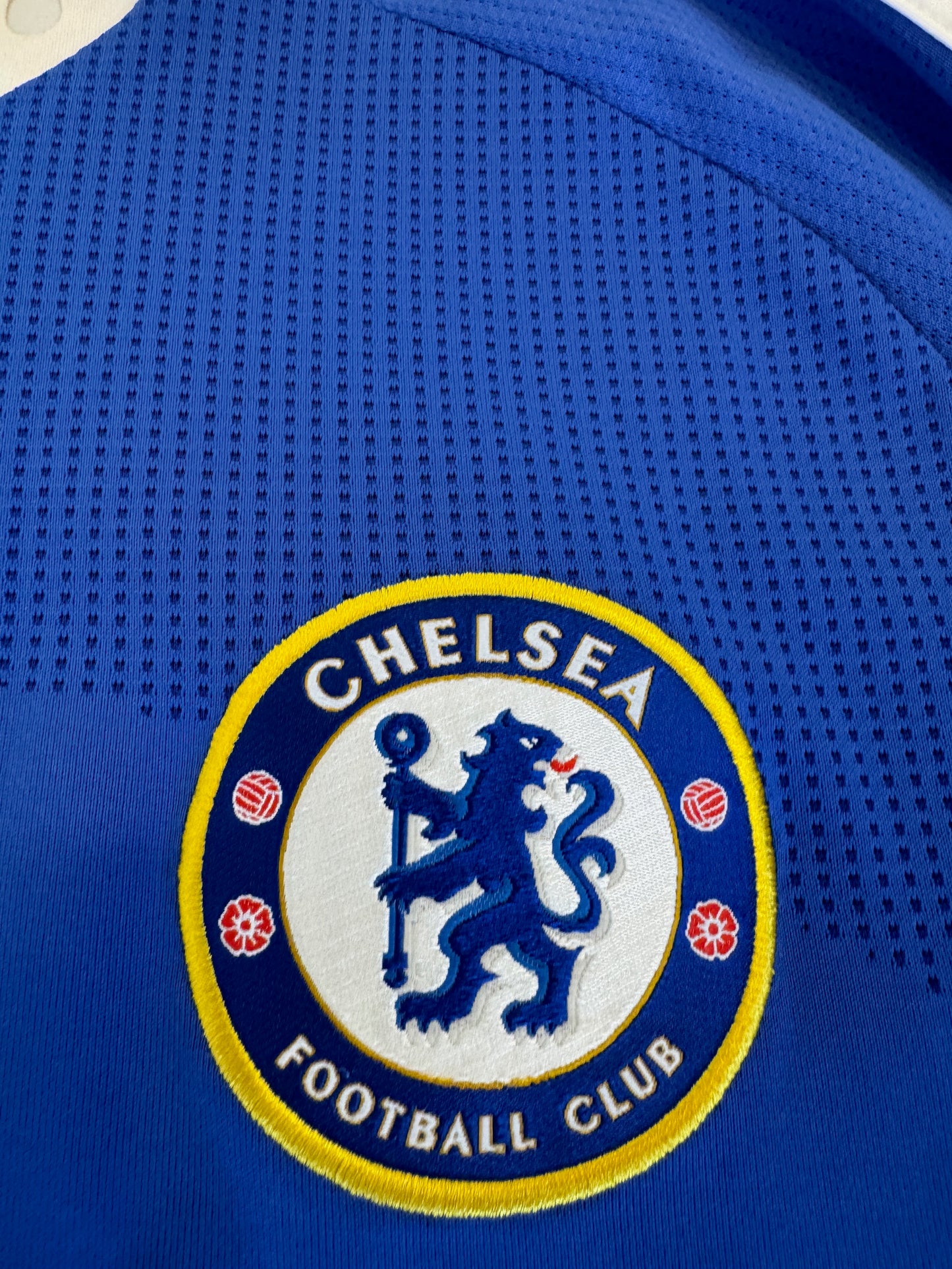 Chelsea 2010 Lampard #11 Home Shirt w/ Patches - L