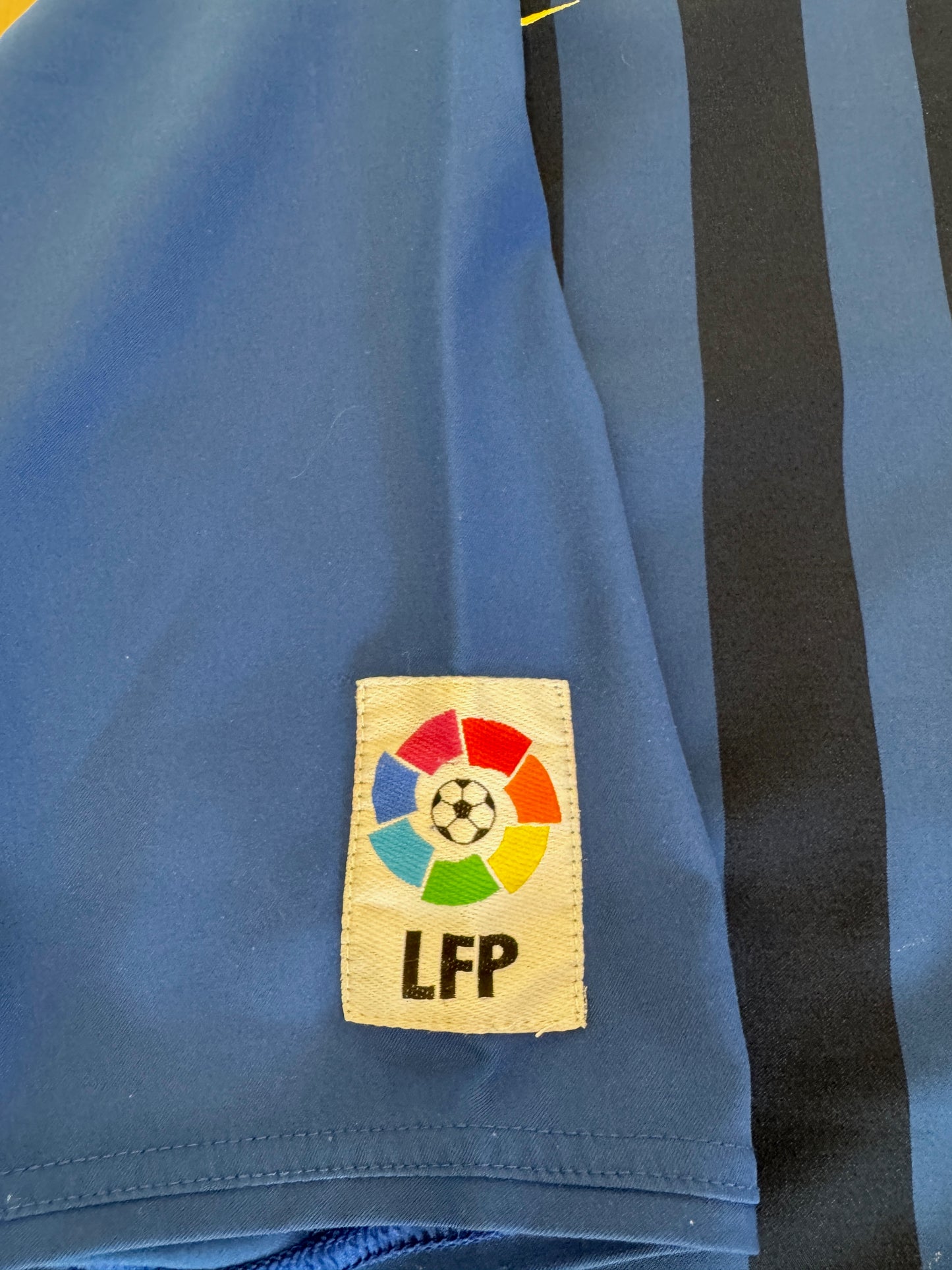 Barcelona 2004 Larsson #7 Away Shirt - L
