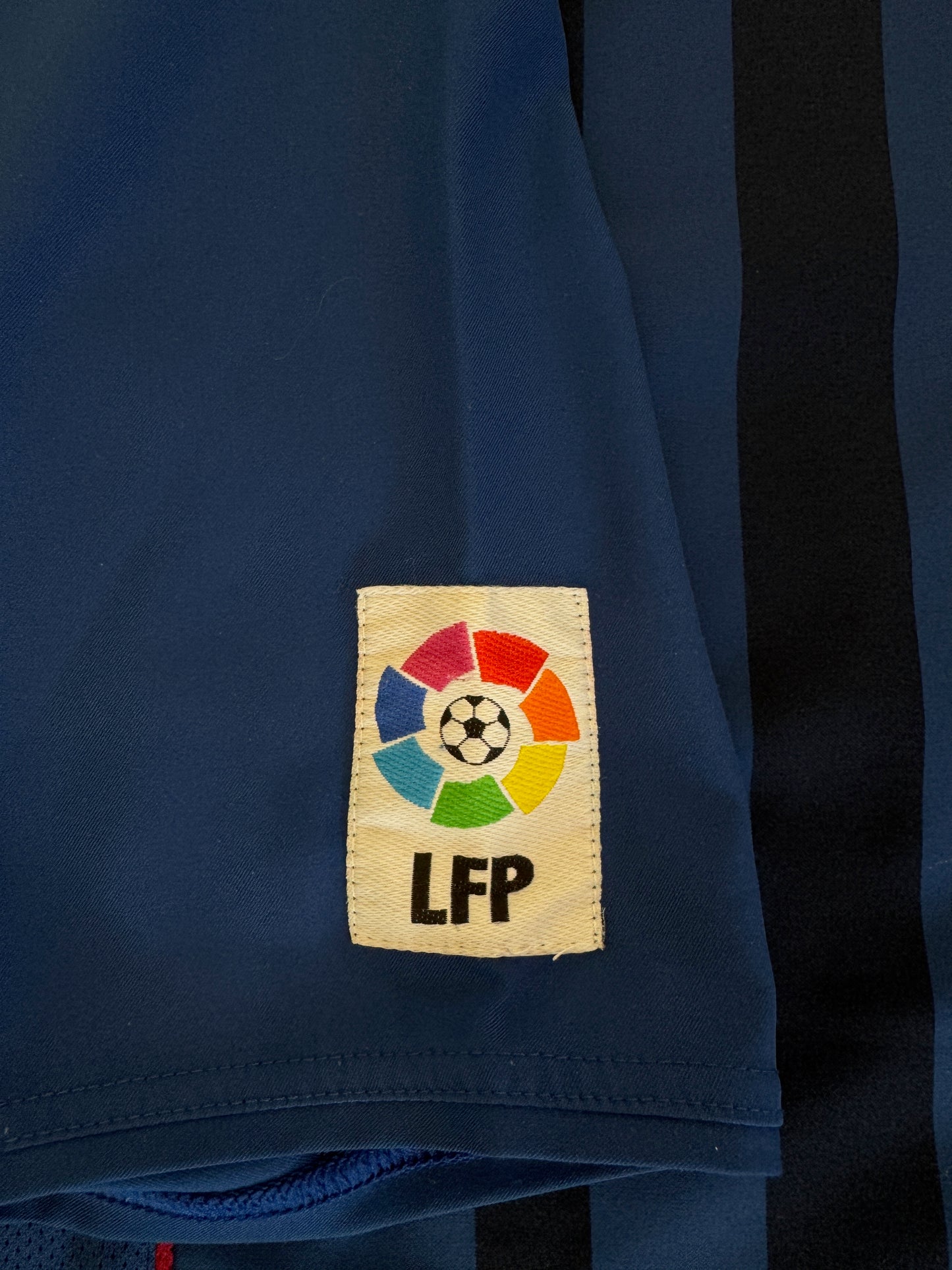 Barcelona 2004 Larsson #7 Away Shirt - L