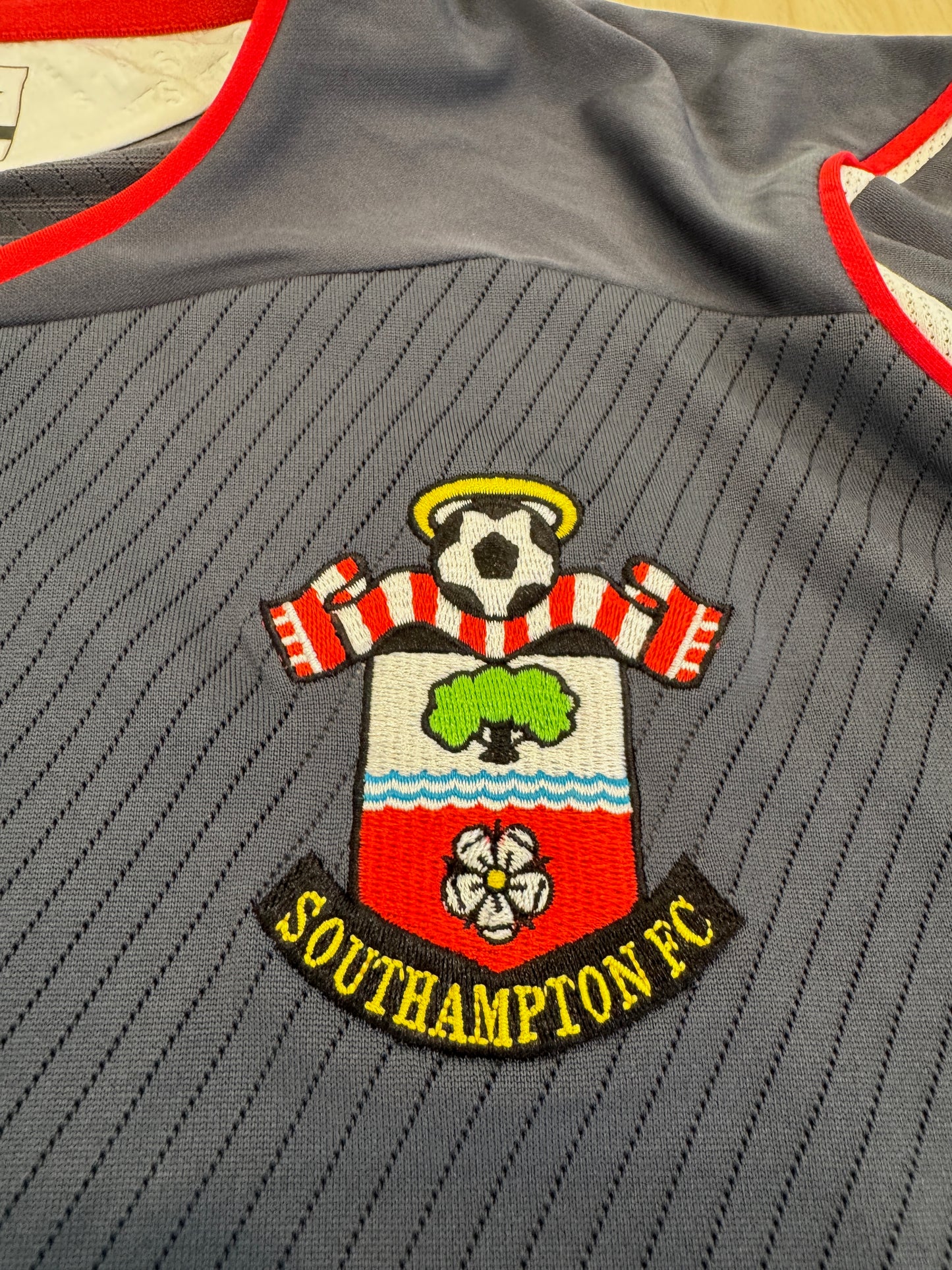Southampton 2008 Lallana #20 Away Shirt w/ Patches - XL