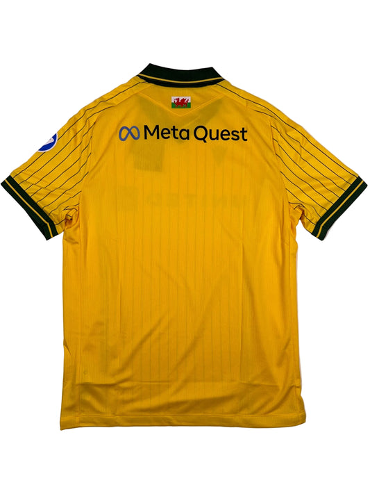 Wrexham 2025/26 Away Shirt - M