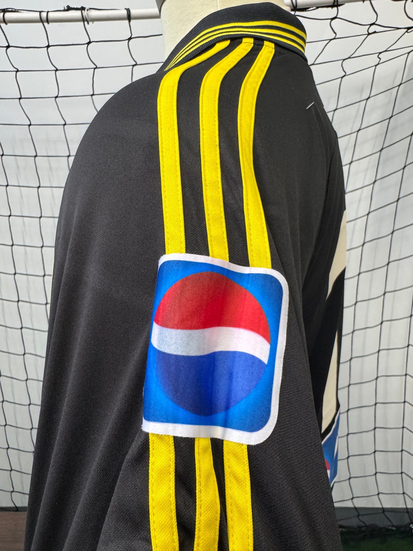 Columbus Crew 2001 West #17 Away - L
