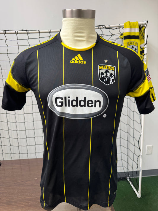 Columbus Crew 2010/12 Steven Lenhart #32 Away Shirt | Retro Screamers