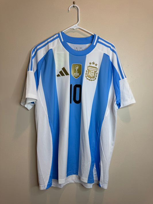 Argentina 2023/24 Lionel Messi #10 Home Shirt | Retro Screamers