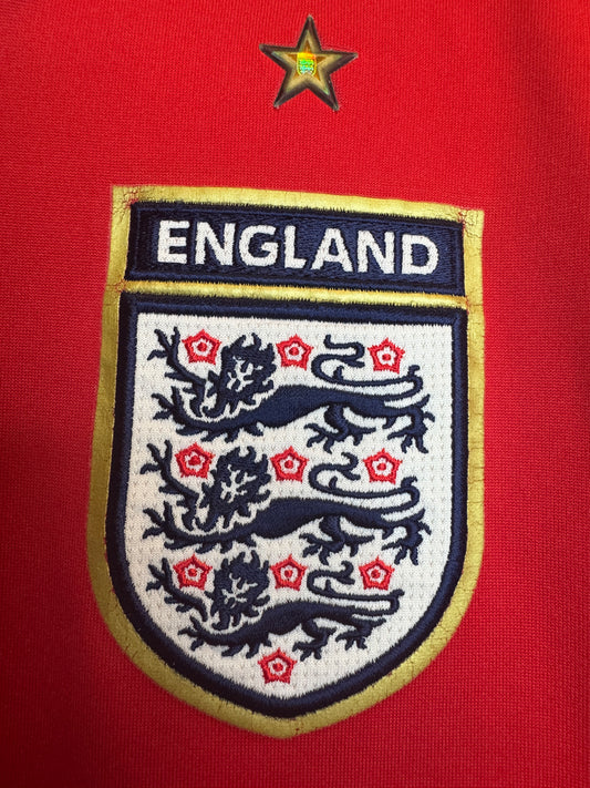 England 2006/08 Gerrard #4 Away Shirt | Retro Screamers