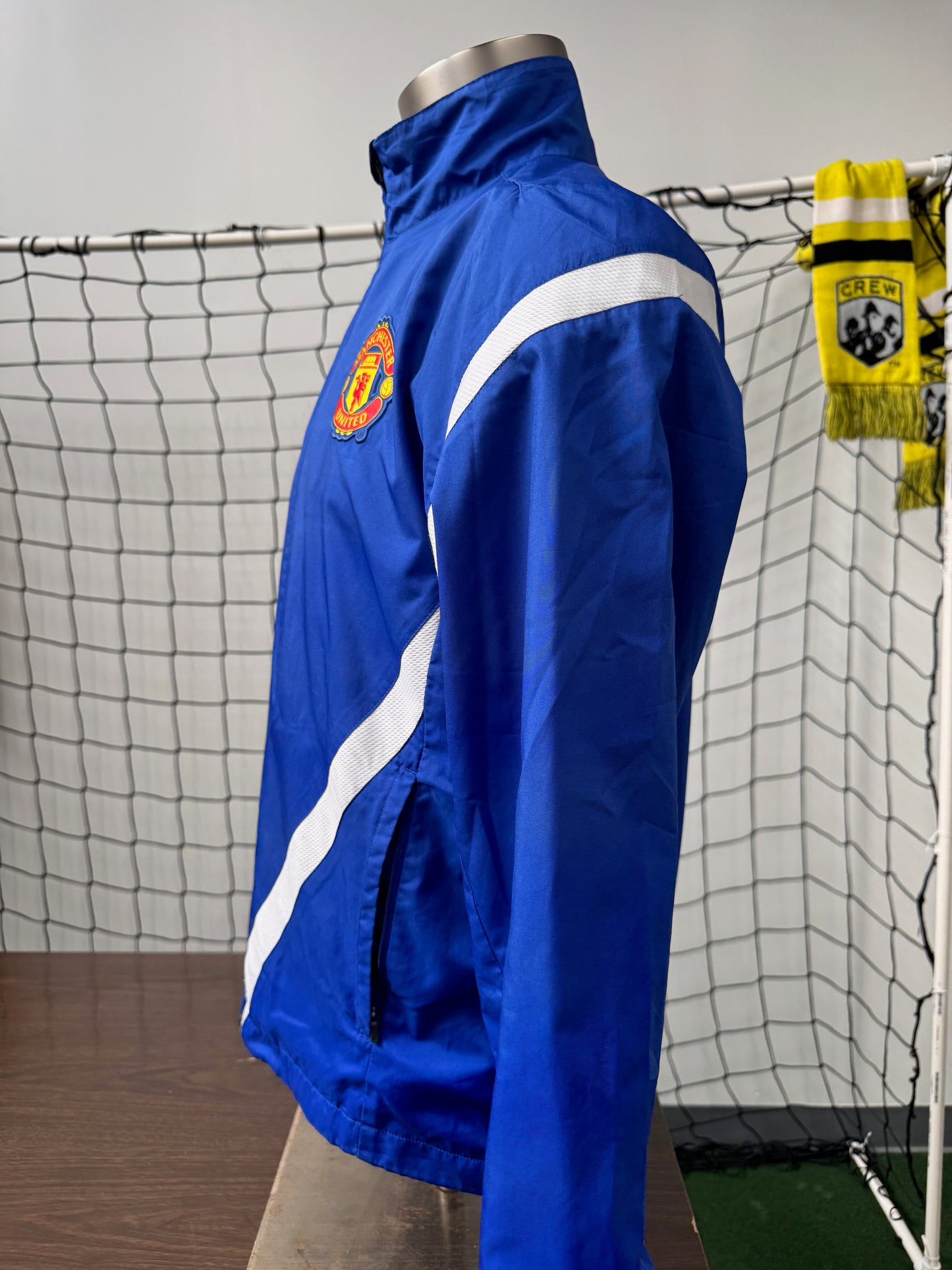 Manchester United 2011 Training Jacket - M