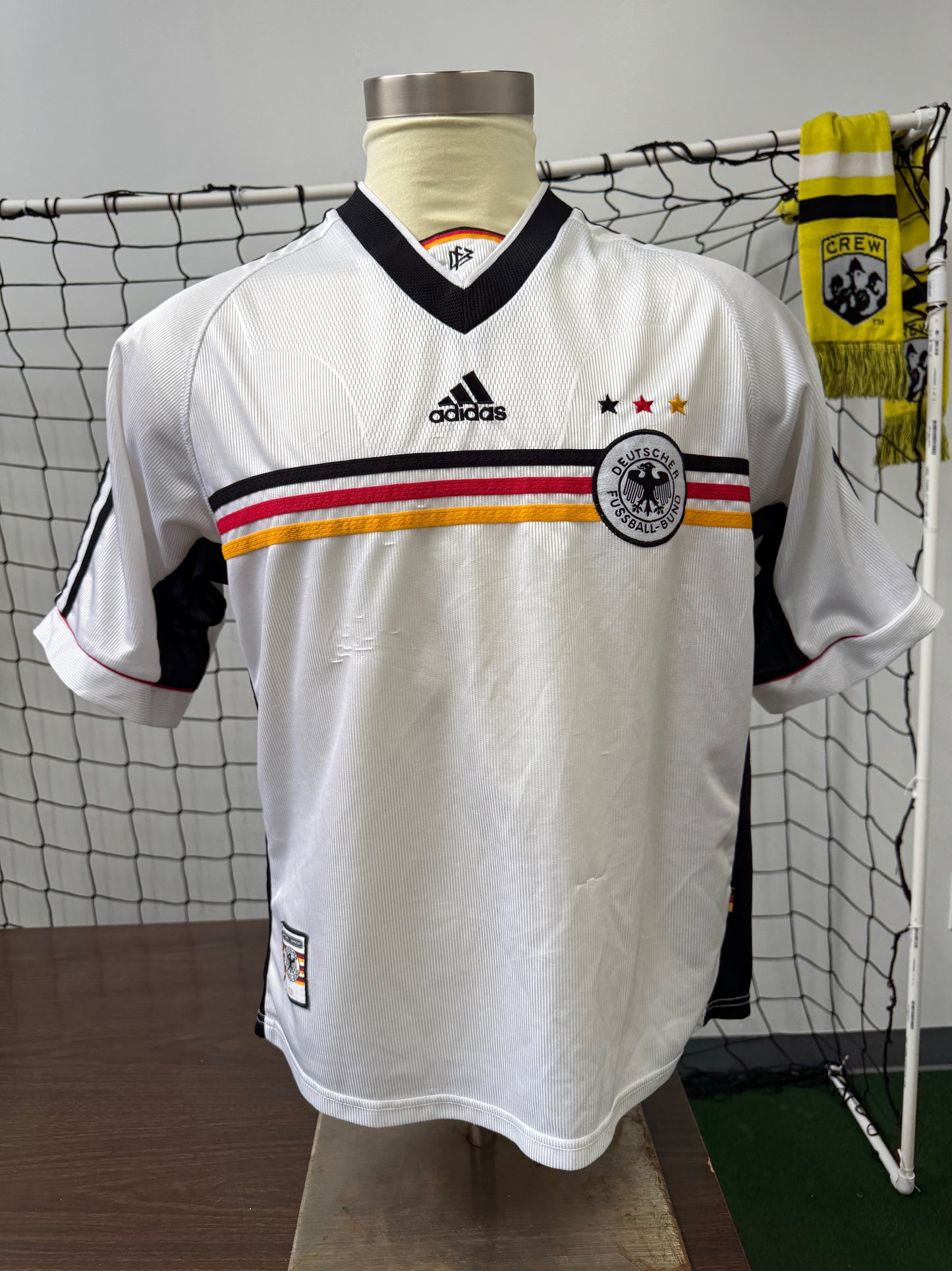 Germany 1998 Home - L