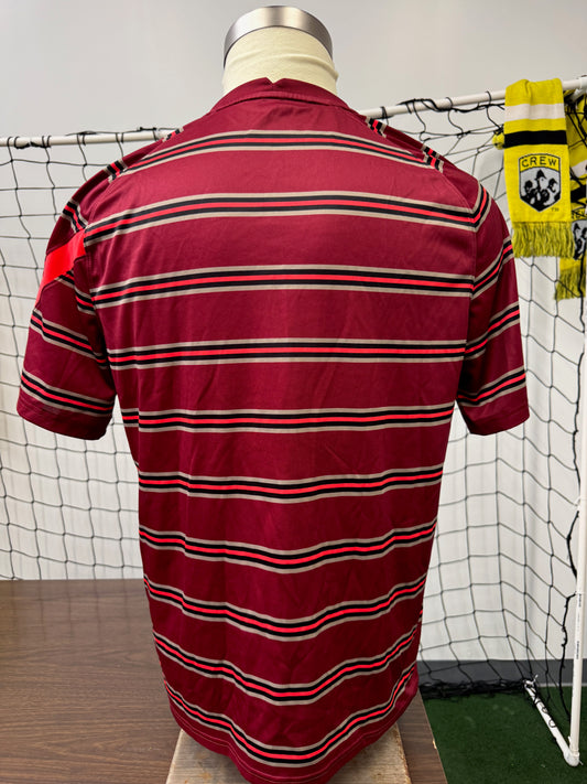 Liverpool 2021/22 Training Shirt | Retro Screamers