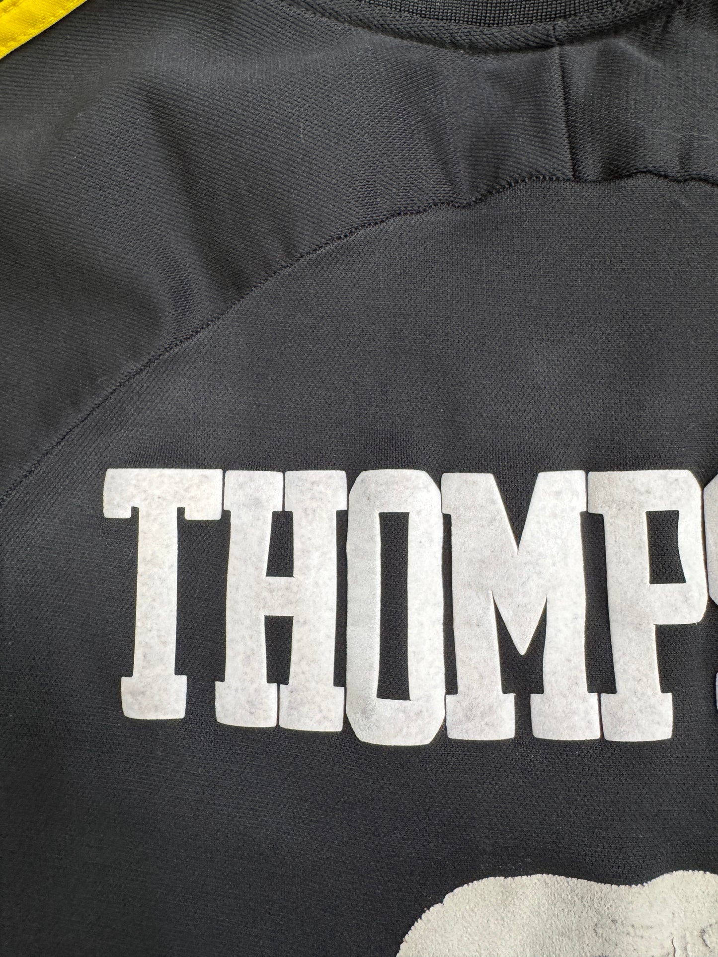 Columbus Crew 1998 Away Thompson #9 (Signed) - M