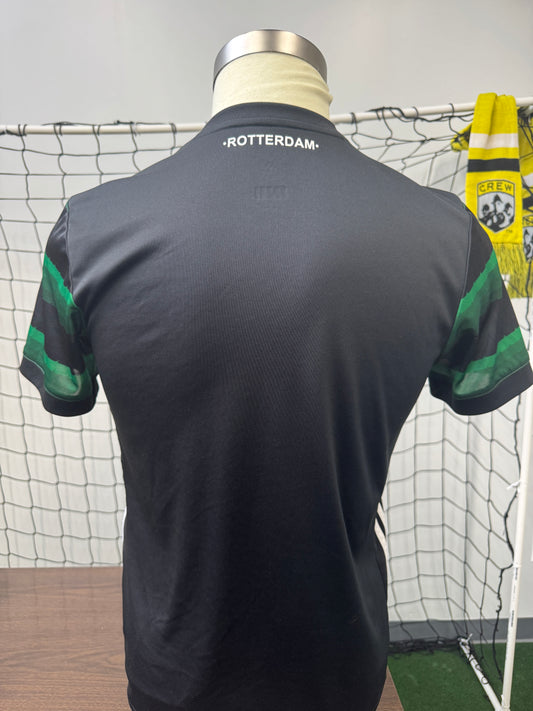 Feyenoord 2017 Away Shirt - M