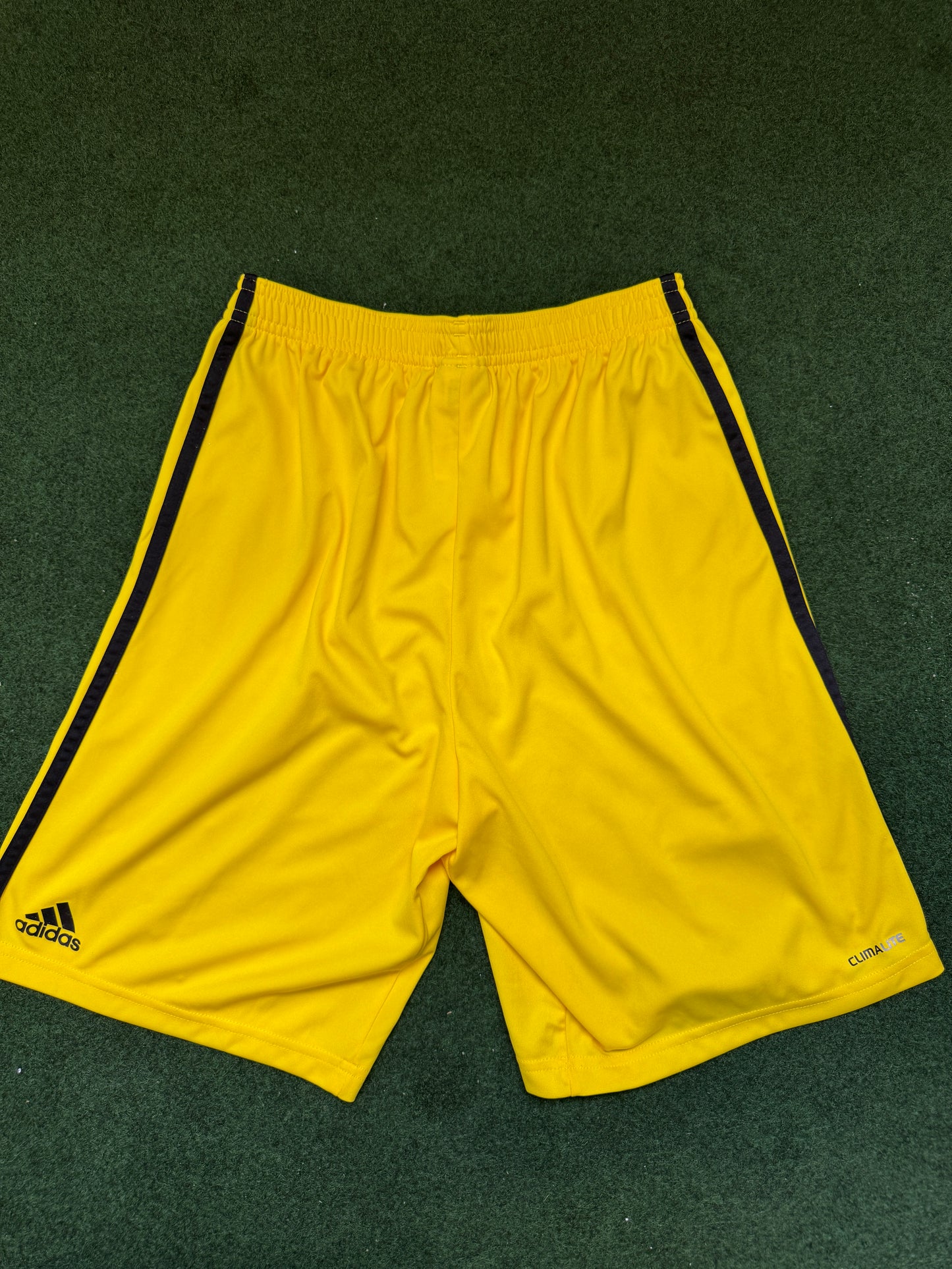 Columbus Crew 2012 Shorts - YL / S