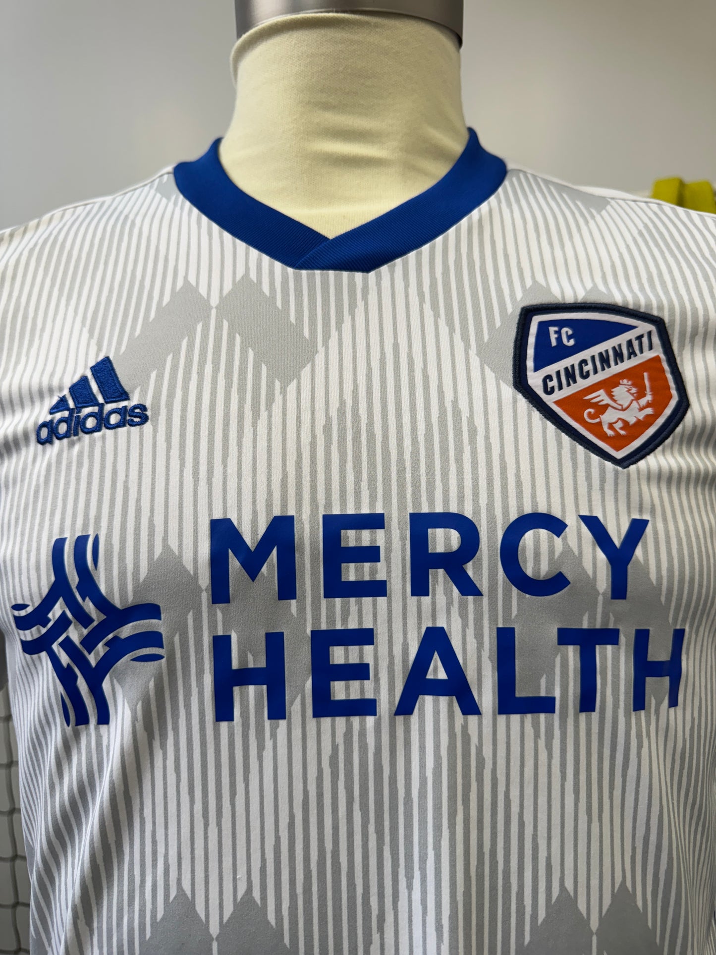 FC Cincinnati 2021 Away - M
