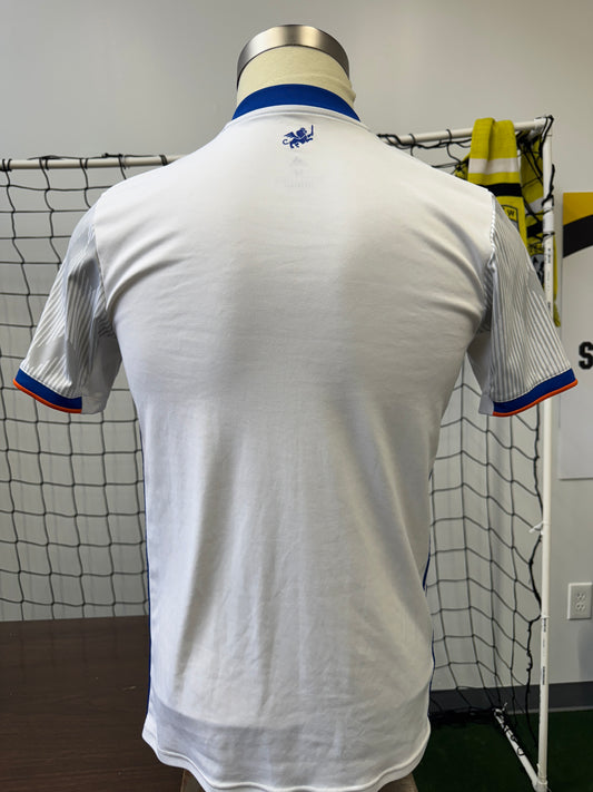 FC Cincinnati 2021 Away Shirt - M