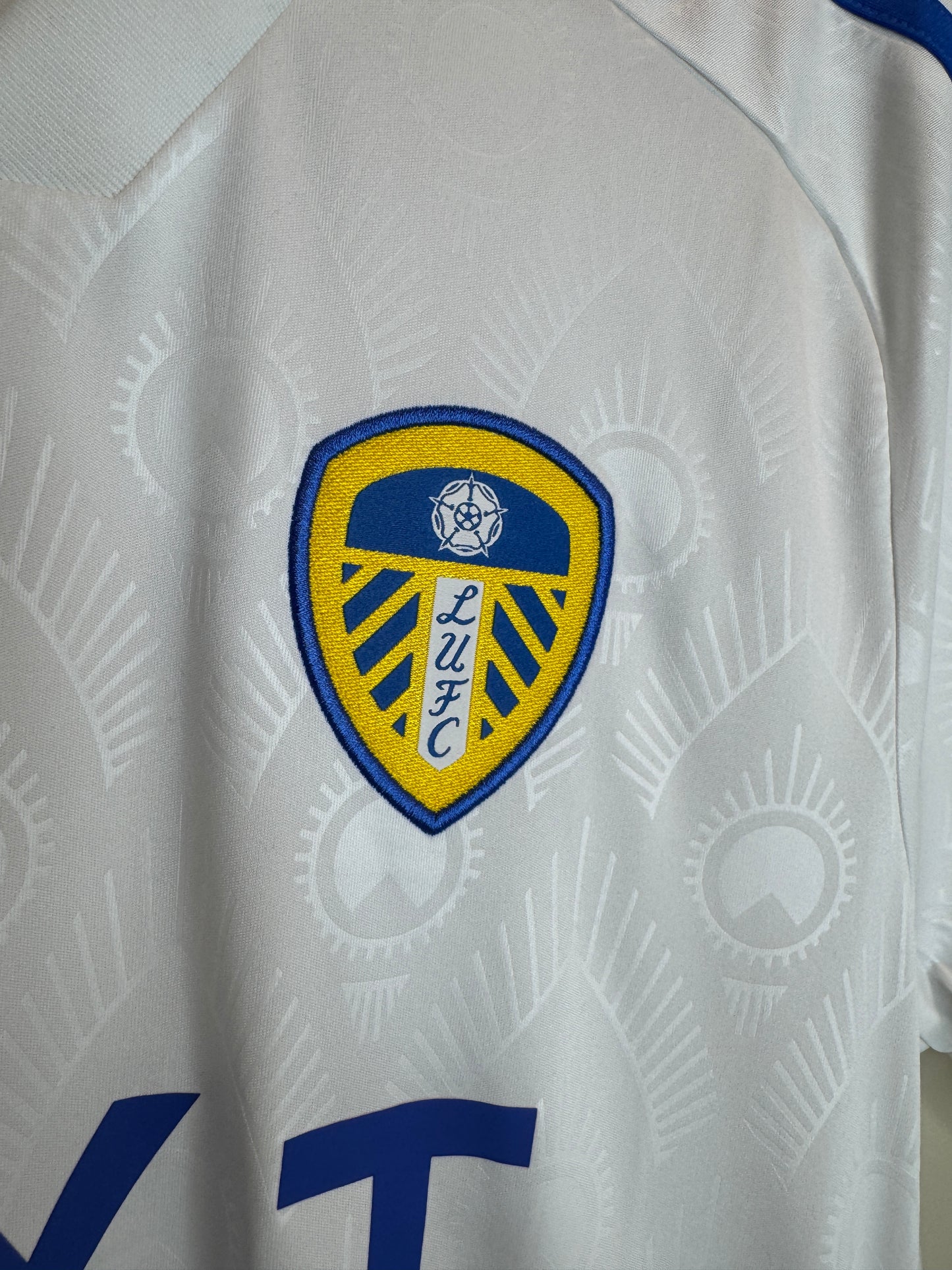 Leeds United 2023 Home Shirt - M