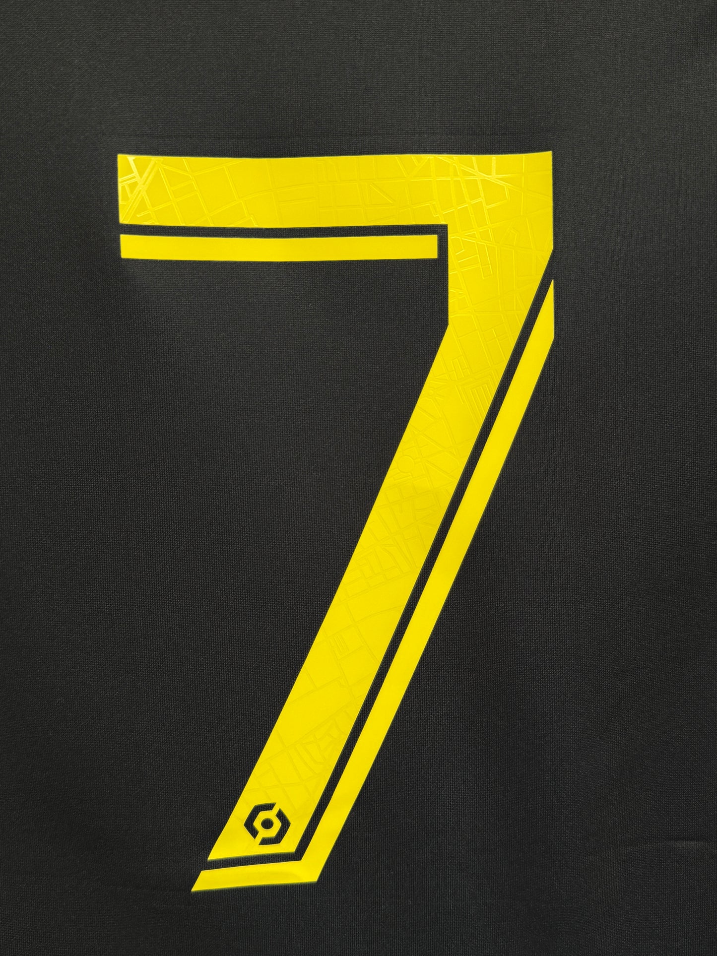 PSG 2023 Mbappe #7 4th shirt BNWT - M