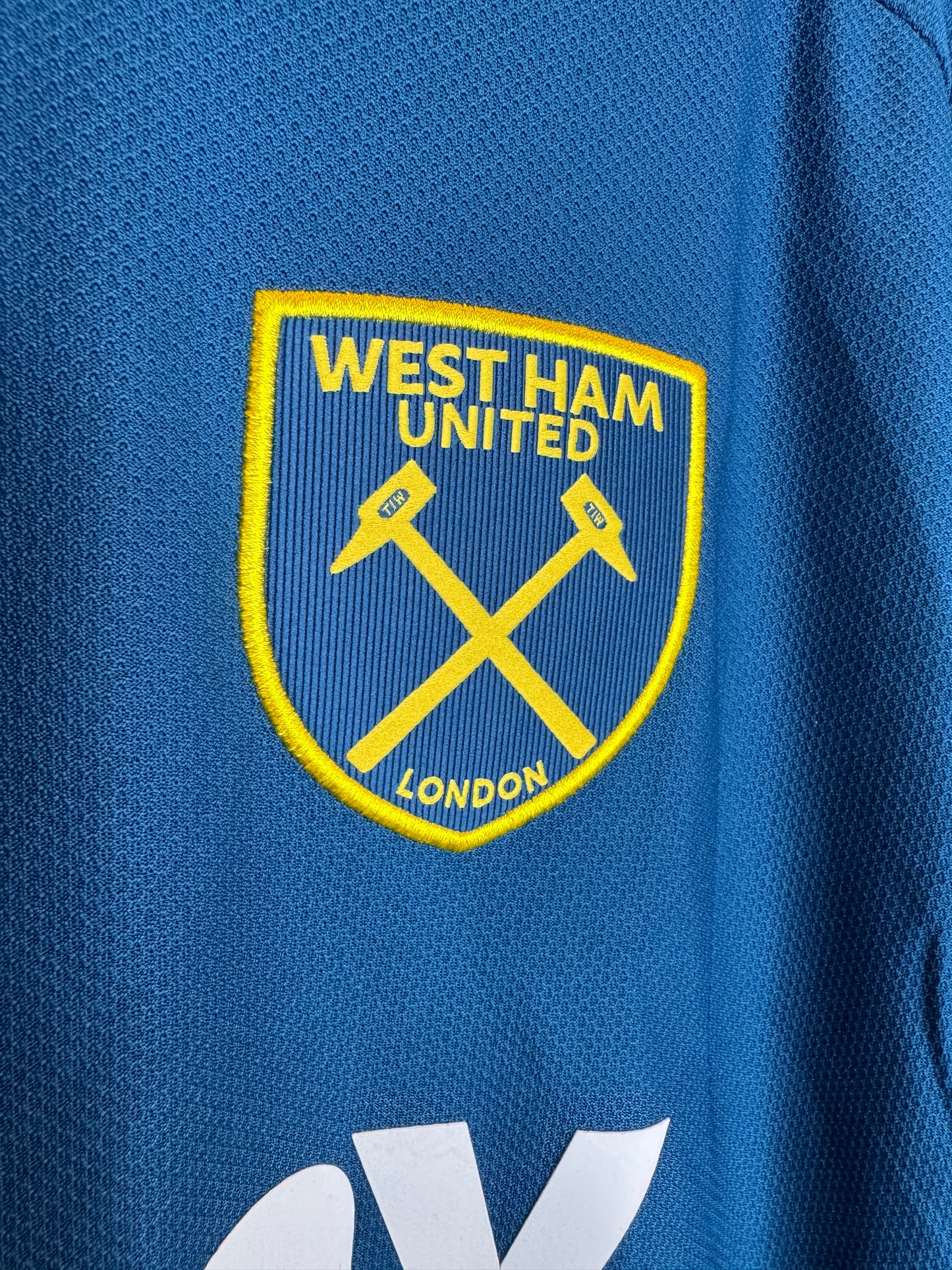 West Ham United 2018 Away Shirt - M