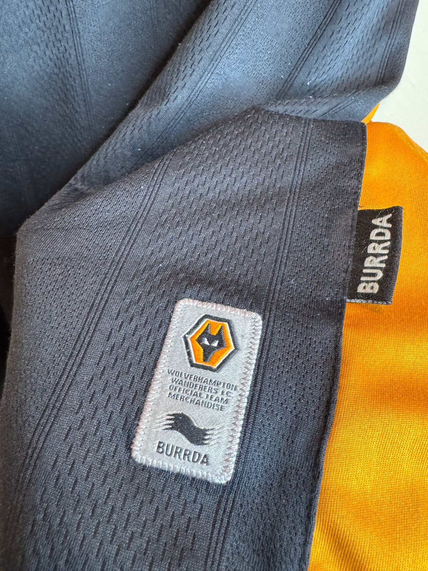 Wolves 2006 Home Shirt - L