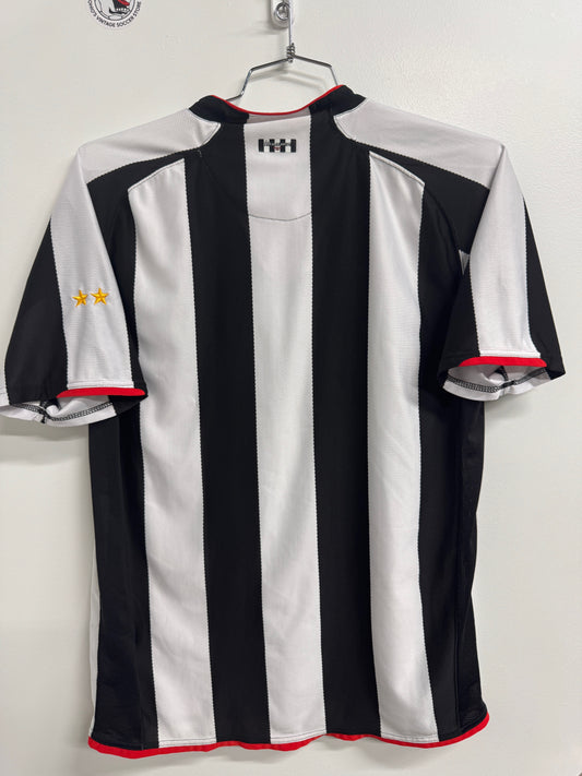 Juventus 2007/08 Home Shirt | Retro Screamers