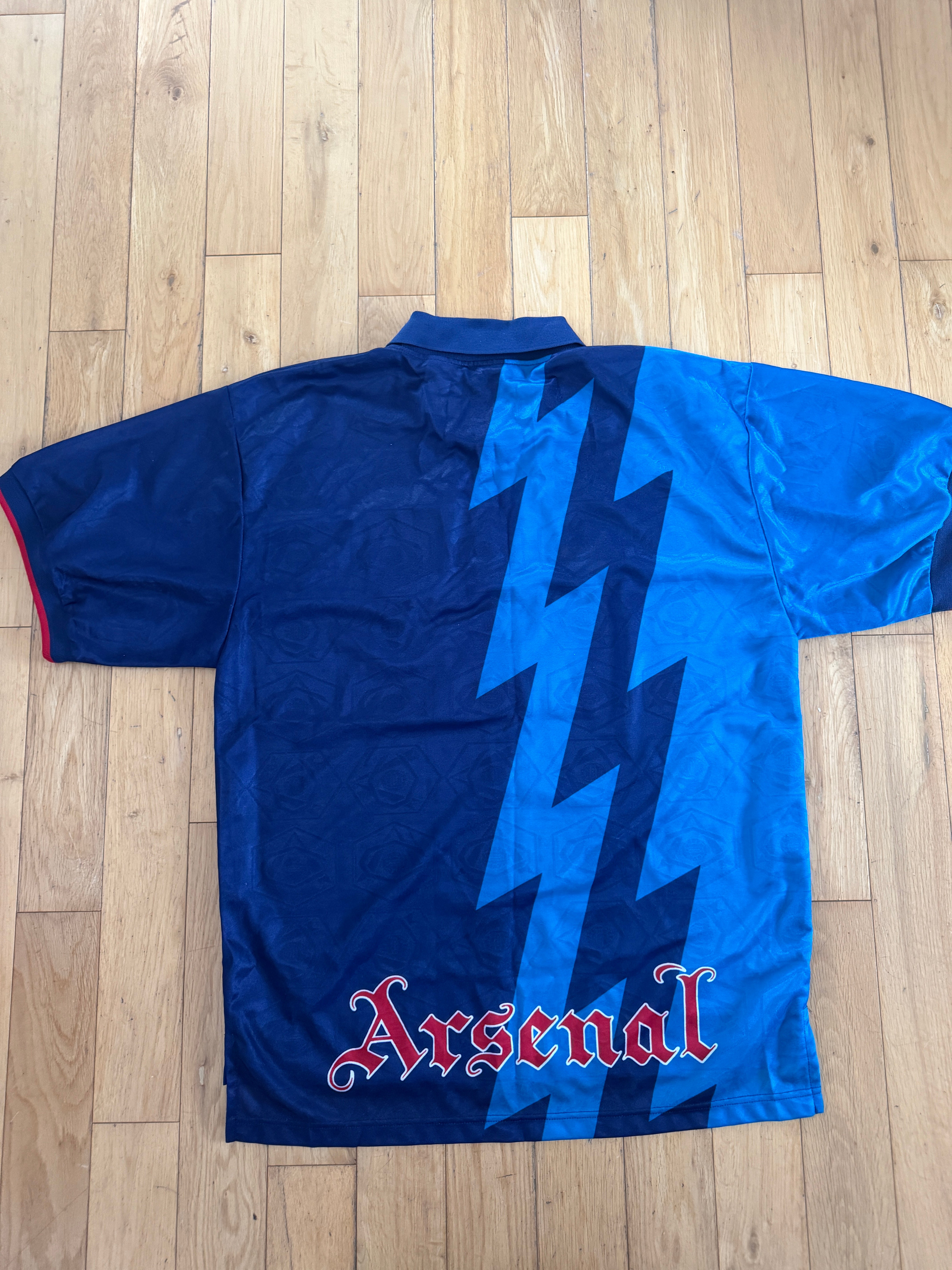 Arsenal 1995/97 Away Shirt | Retro Screamers