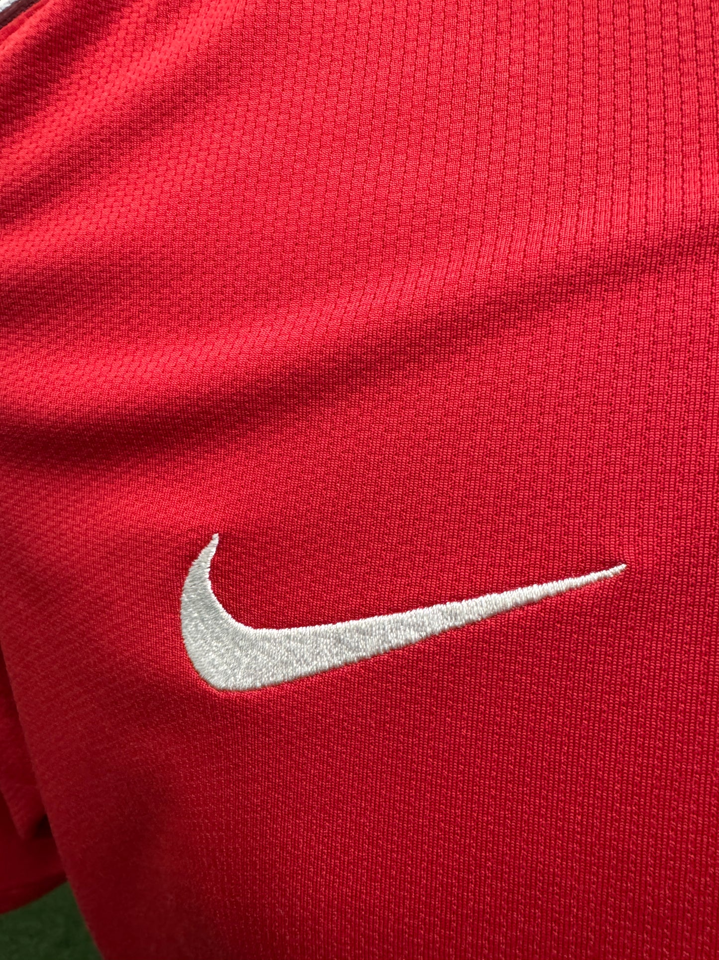 Arsenal 2009 Home - M