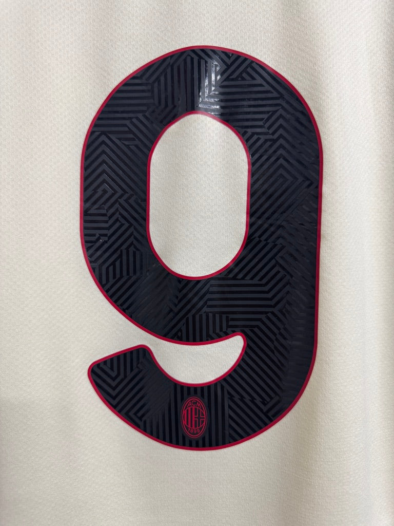 AC Milan 2021/22 Olivier Giroud #9 Away Shirt | Retro Screamers