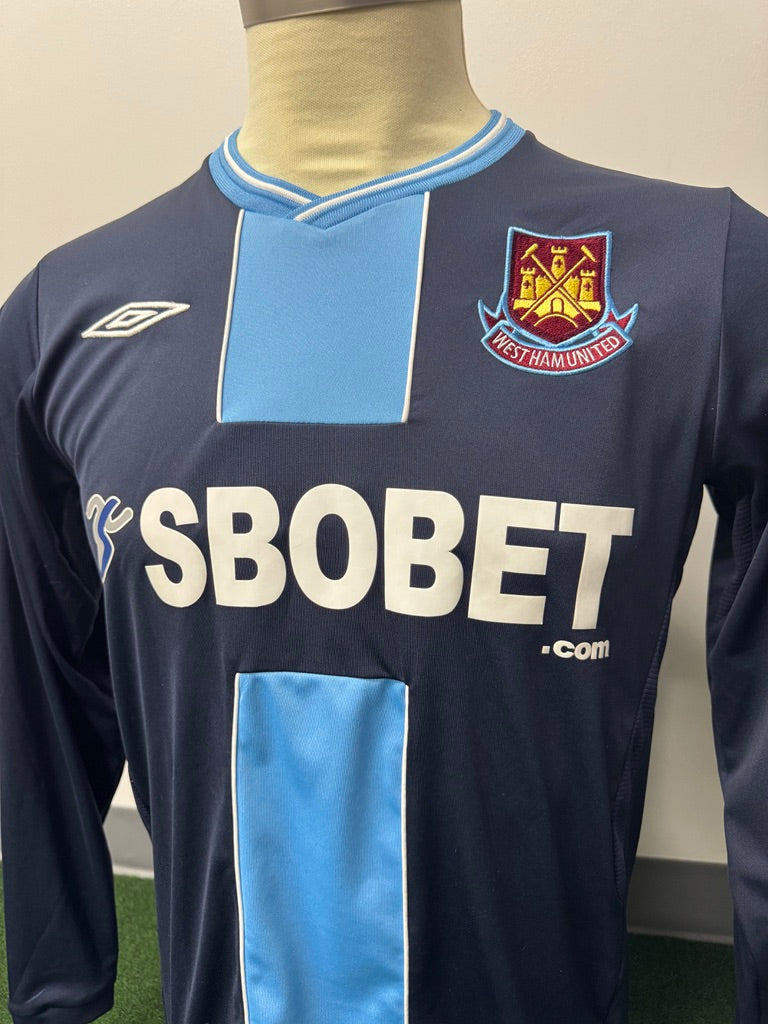 West Ham United 2009/10 Away Shirt | Retro Screamers