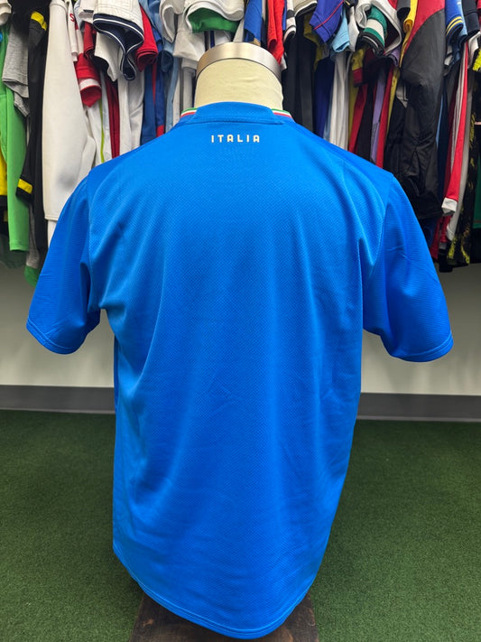 Italy 2022/23 Home Shirt | Retro Screamers