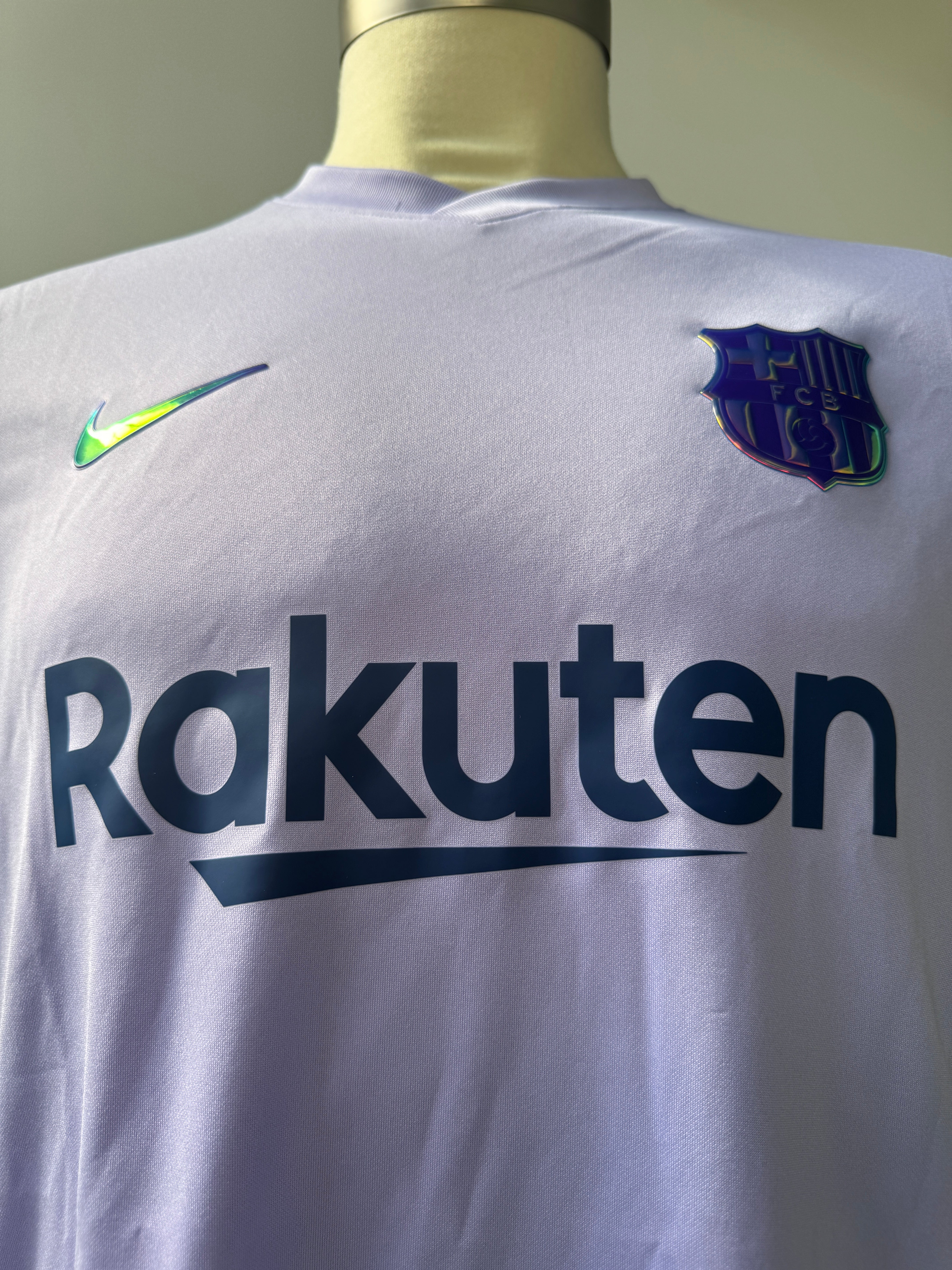 Barcelona 2021/22 Lionel Messi #10 Away Shirt | Retro Screamers