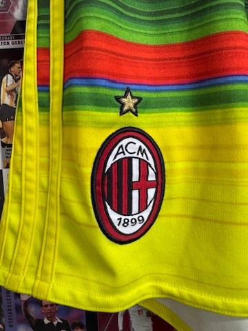 AC Milan 2018/19 Away Shorts - M